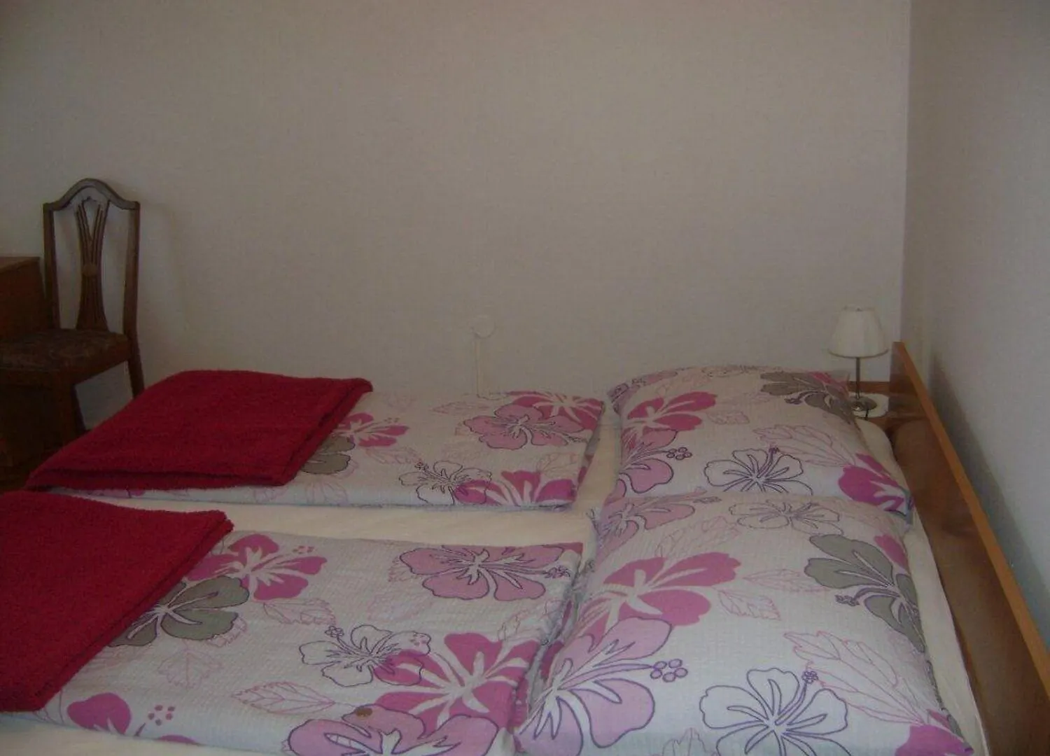 Apartments Darko - 30 M From Beach Sukosan 0*,  Croatia