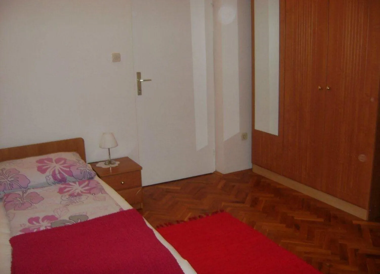 Apartments Darko - 30 M From Beach Sukosan